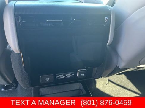 New 2026 Jeep Grand Wagoneer Summit AWD/4WD image 22