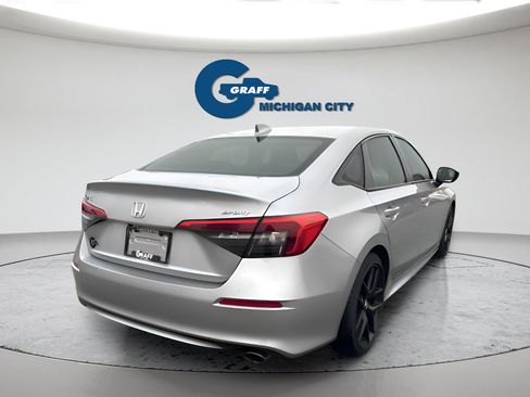 Used 2024 Honda Civic Sport image 5