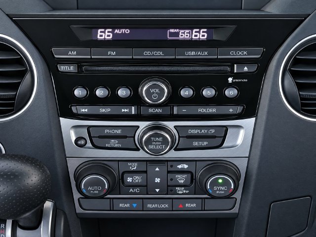 Used 2014 Honda Pilot EX image 10