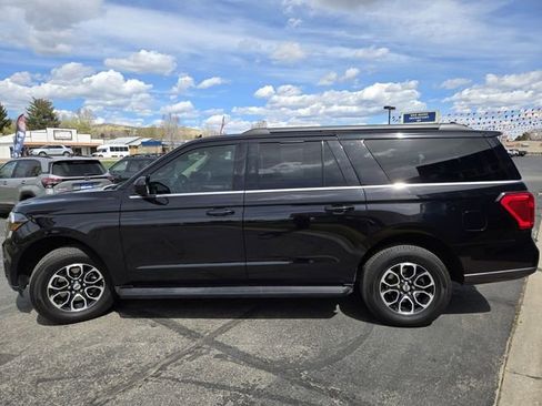 Used 2024 Ford Expedition Max XLT AWD/4WD image 6