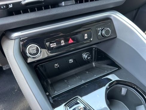 New 2025 Audi Q5 2.0T Premium Plus image 23