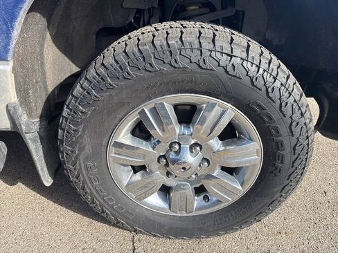 Used 2012 Ford F150 XLT w/ XLT Chrome Pkg image 23