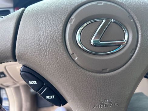 Used 2002 Lexus ES 330 image 17