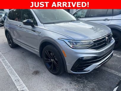 Certified 2023 Volkswagen Tiguan SE R-Line