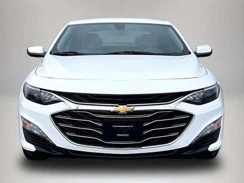 Used 2022 Chevrolet Malibu LT image 3