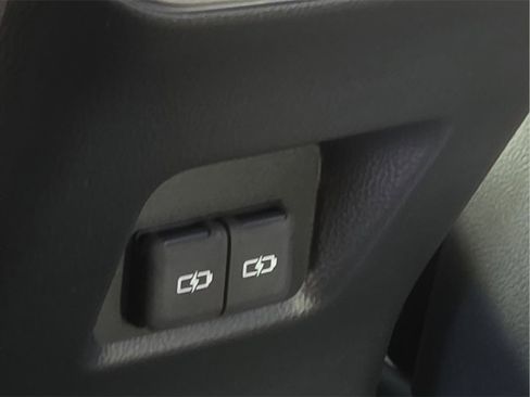 New 2025 Toyota RAV4 XLE image 15