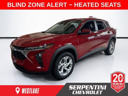 New 2026 Chevrolet Trax LS w/ LS Convenience Package FWD image 1