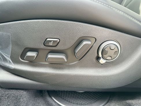 New 2025 Genesis GV80 3.5T Prestige image 35