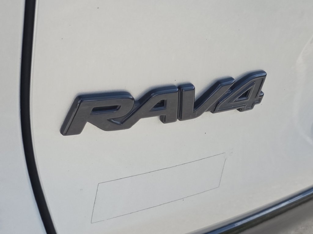 Used 2024 Toyota RAV4 XSE w/ Advanced Technology Package AWD/4WD image 32