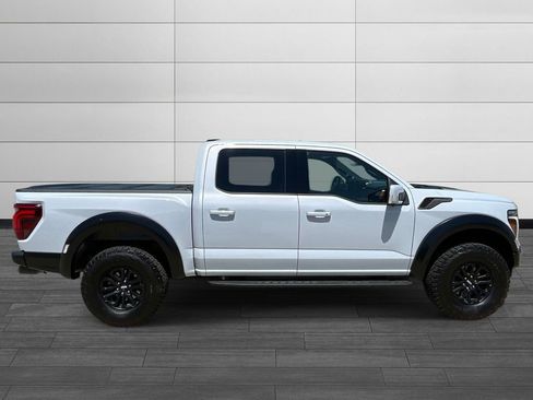 Used 2025 Ford F150 Raptor image 6
