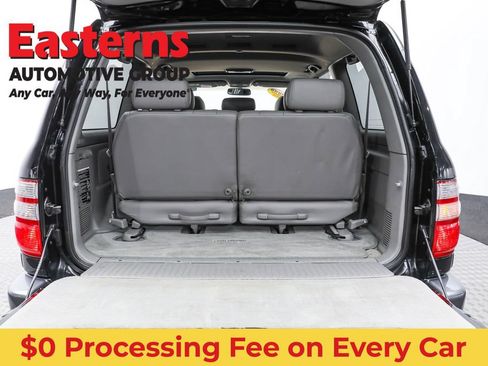 Used 2005 Toyota Land Cruiser AWD/4WD image 9