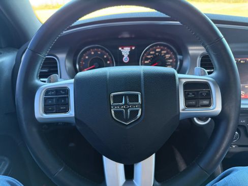 Used 2014 Dodge Charger R/T image 16