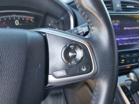 Used 2019 Honda CR-V Touring image 23