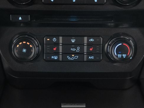 Used 2018 Ford F150 XLT w/ Equipment Group 302A Luxury image 27