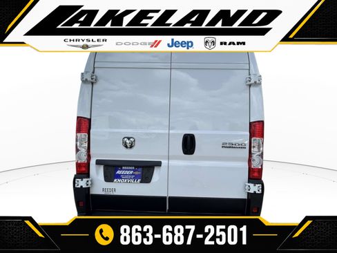 Used 2025 RAM ProMaster 2500 w/ Convenience Group FWD image 4