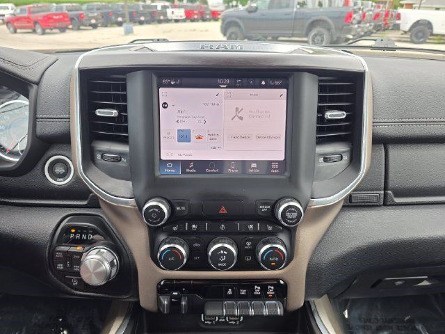 Used 2022 RAM 1500 Laramie AWD/4WD image 26