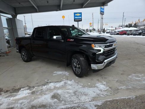 New 2026 Chevrolet Silverado 1500 LT w/ Z71 Off-Road Package image 3