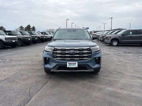 New 2026 Ford Explorer Active w/ Active Comfort Package image 8