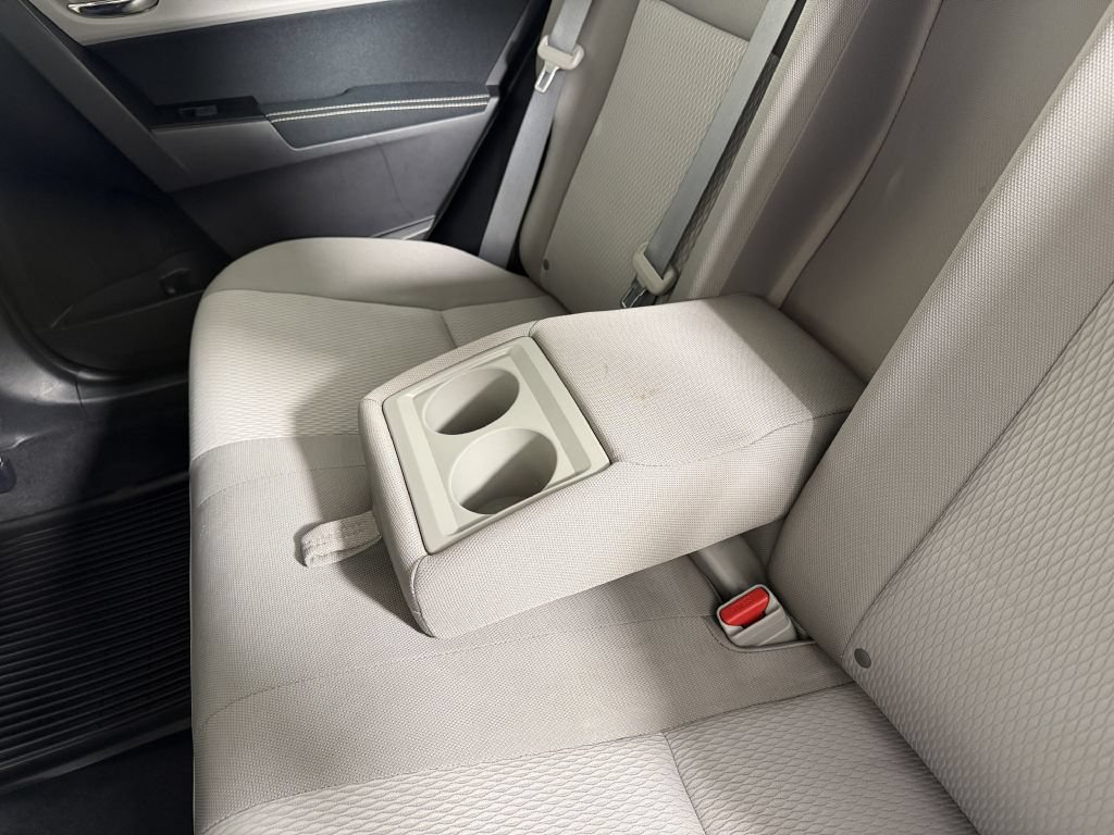Used 2015 Toyota Corolla LE FWD image 22