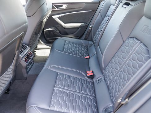 New 2025 Audi RS 7 Performance image 38