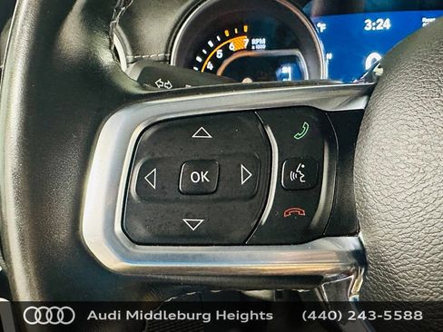 Used 2021 Jeep Wrangler Unlimited Sahara AWD/4WD image 18