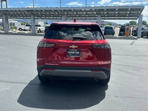 Used 2026 Chevrolet Equinox LT AWD/4WD image 5