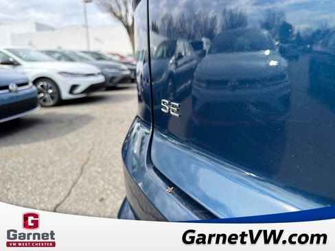 Used 2023 Volkswagen Atlas Cross Sport SE w/ Panoramic Sunroof Package image 42