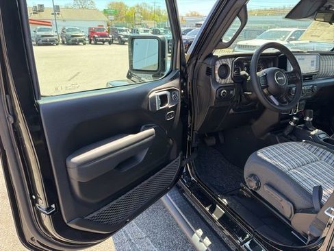 New 2026 Jeep Wrangler Unlimited Sport AWD/4WD image 12
