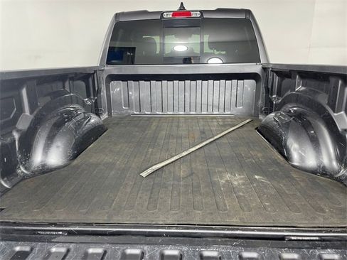 Used 2022 RAM 1500 Big Horn w/ Trailer Tow Group image 16
