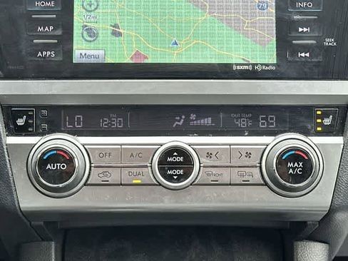 Used 2016 Subaru Outback 2.5i Limited image 14