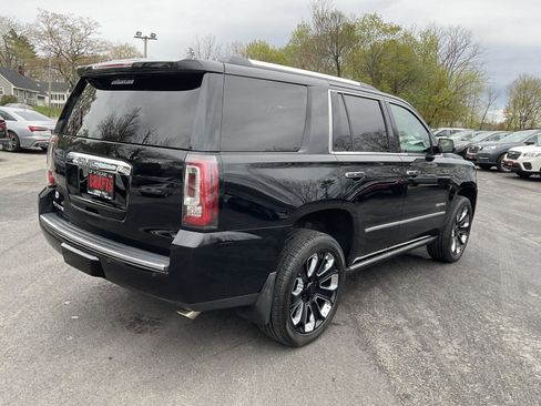 Used 2019 GMC Yukon Denali w/ Denali Ultimate Black Edition AWD/4WD image 5