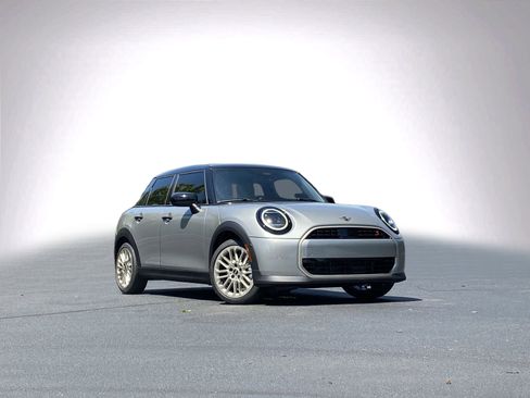 New 2026 MINI Cooper S FWD image 2