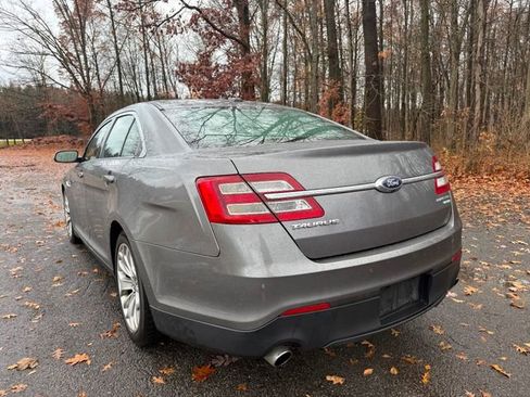 Used 2013 Ford Taurus Limited image 3