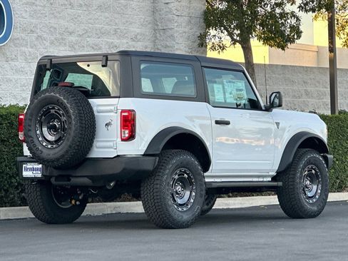 New 2025 Ford Bronco 2-Door w/ Sasquatch Package image 4