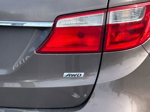Used 2015 Hyundai Santa Fe GLS AWD/4WD image 5