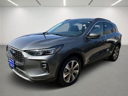 Used 2025 Ford Escape Platinum