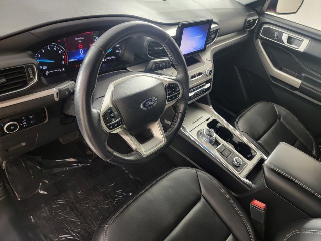 Certified 2023 Ford Explorer XLT w/ Equipment Group 202A AWD/4WD image 12