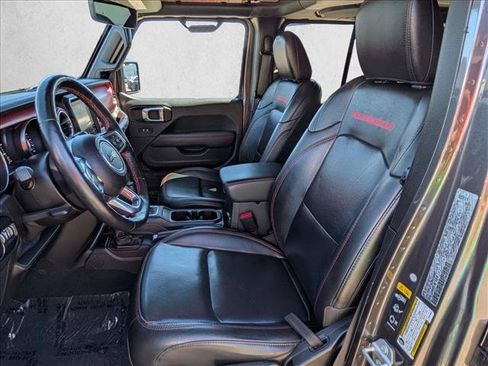 Used 2021 Jeep Wrangler Unlimited Rubicon AWD/4WD image 16