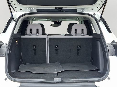 Used 2024 Chevrolet TrailBlazer LT image 28