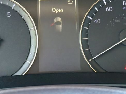 Used 2018 Lexus RX 350L FWD image 26