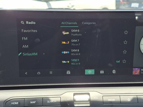Used 2025 Kia K4 FWD image 28