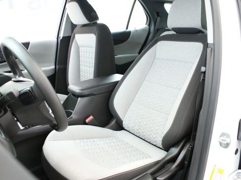 Used 2023 Chevrolet Equinox LS w/ Midnight Edition image 25