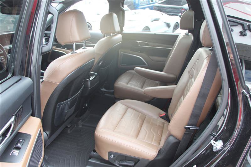 Used 2022 Kia Telluride SX w/ SX Prestige Package AWD/4WD image 25