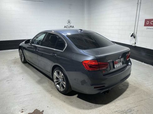 Used 2018 BMW 330i xDrive Sedan image 4