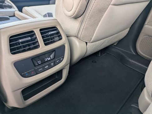 Used 2017 Honda Pilot EX image 26