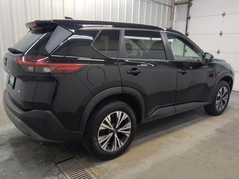 Used 2022 Nissan Rogue SV FWD image 10