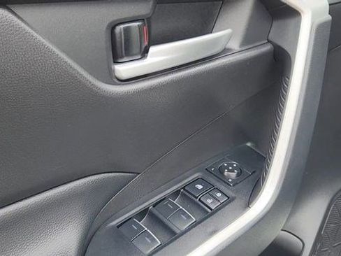 Certified 2025 Toyota RAV4 XLE AWD/4WD image 7
