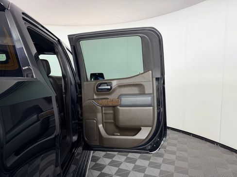 Used 2022 GMC Sierra 1500 Denali w/ Denali Premium Package AWD/4WD image 30