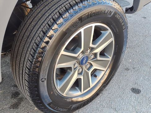 Used 2004 Ford F150 XLT image 12