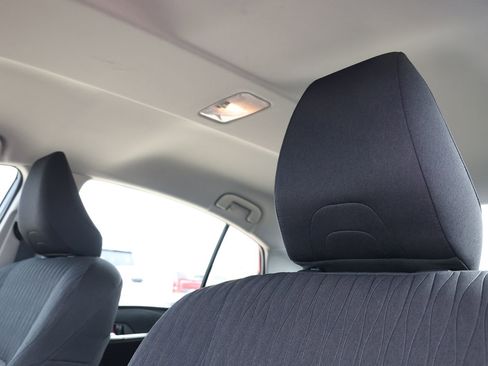 Used 2025 Toyota Camry LE w/ Convenience Package image 16